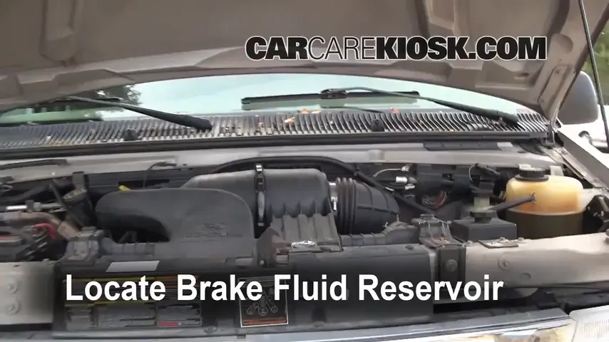 2001 Ford E-150 Econoline Club Wagon XLT 5.4L V8 Brake Fluid